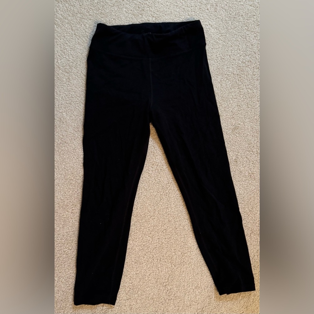 Athleta Girl Black cropped Leggings